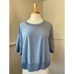 ATHLETA Women's Light Blue Zephyr Pullover Short Sleeve Top Size XL